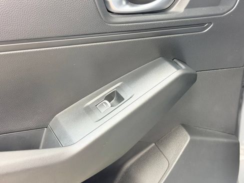 Used 2025 Honda Accord Sport image 19