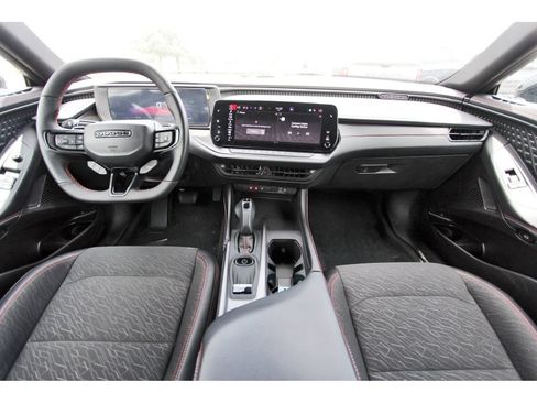 Used 2025 Dodge Charger Daytona R/T w/ Quick Order Package 25M R/T AWD/4WD image 10
