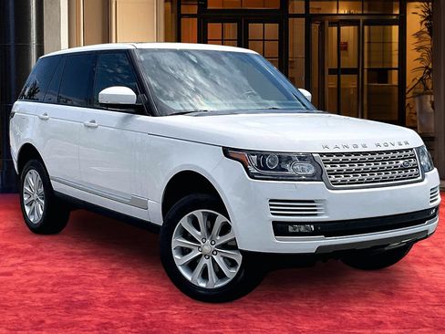 Used 2014 Land Rover Range Rover HSE AWD/4WD image 2