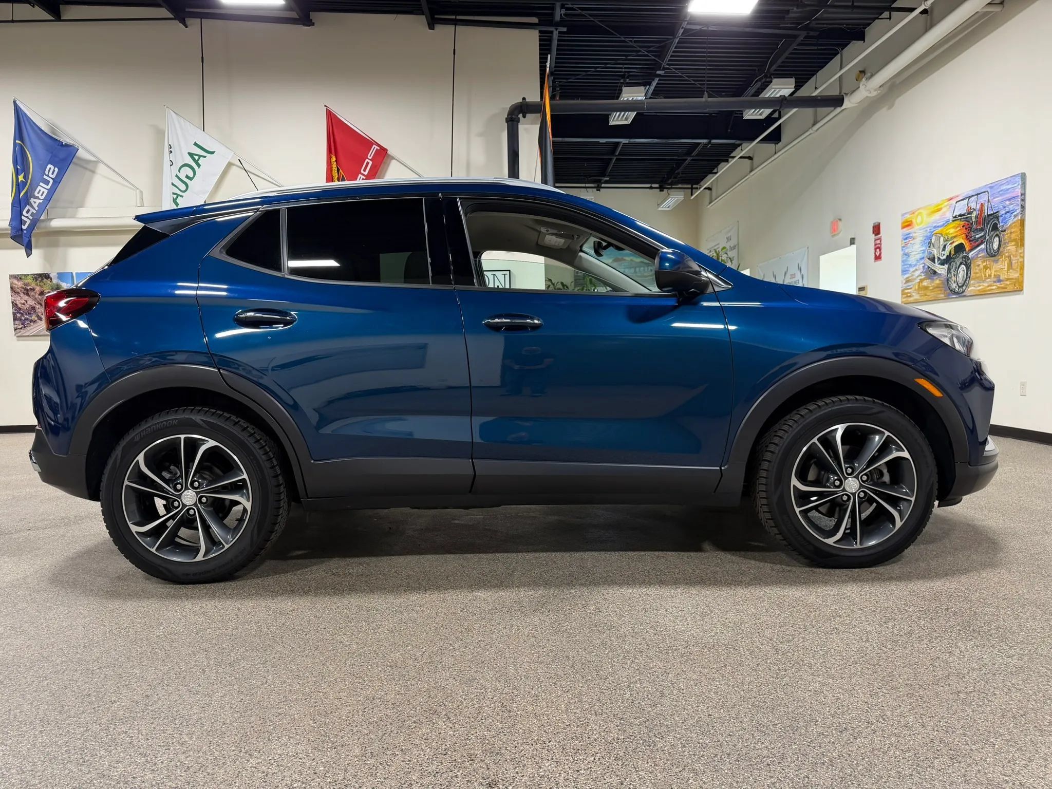 Used 2021 Buick Encore GX Essence AWD/4WD image 4