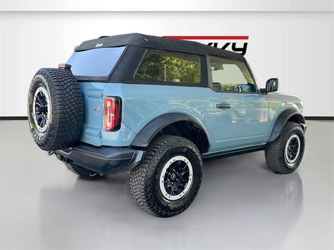 Used 2023 Ford Bronco Badlands w/ Sasquatch Package image 7