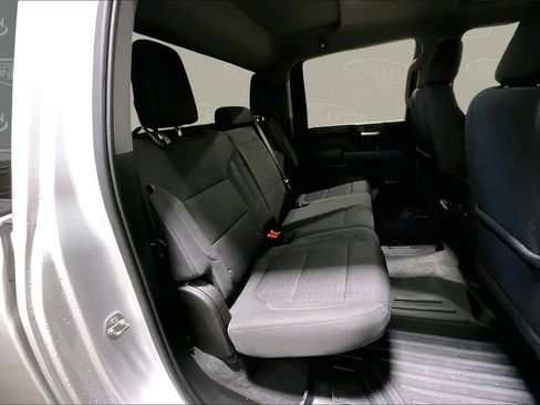 Used 2022 Chevrolet Silverado 2500 LT w/ Convenience Package image 17