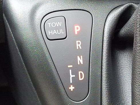 Used 2024 RAM ProMaster 2500 w/ Safety Group image 17