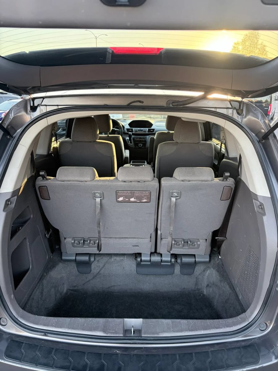 Used 2013 Honda Odyssey EX image 9