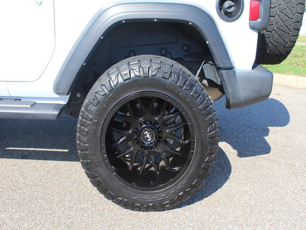 Used 2022 Jeep Wrangler Sport AWD/4WD image 19