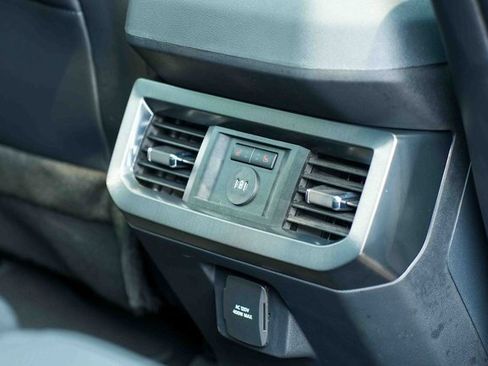 Used 2025 Ford F450 Platinum image 23