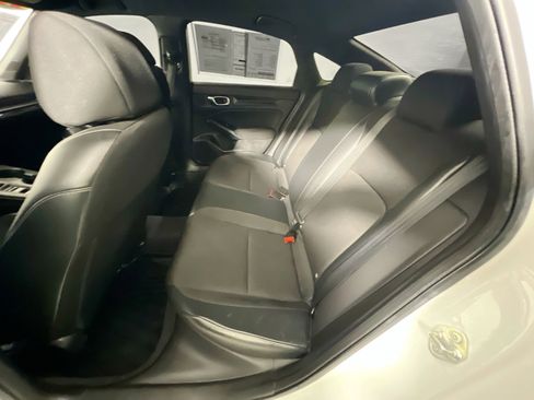 Used 2022 Honda Civic Sport image 29
