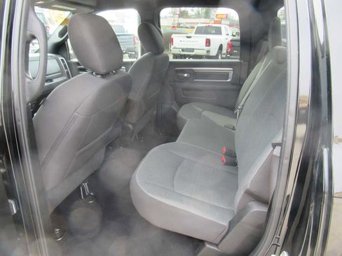 Used 2024 RAM 1500 Classic Warlock image 34