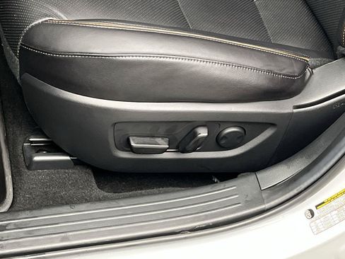 Certified 2026 MAZDA CX-50 AWD 2.5 Hybrid w/ Premium Pkg image 9
