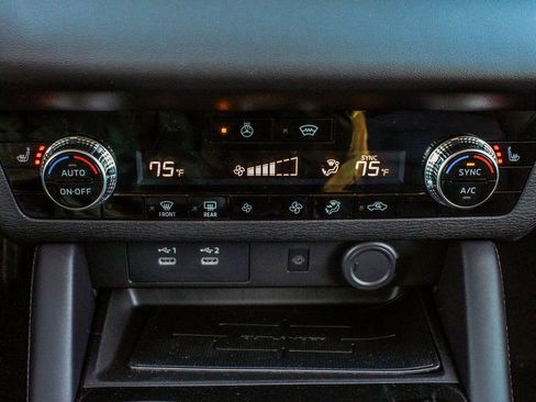 New 2026 Mitsubishi Outlander AWD image 23