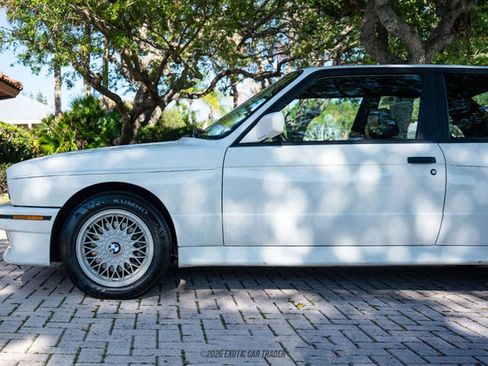 Used 1988 BMW M3 Coupe RWD image 4