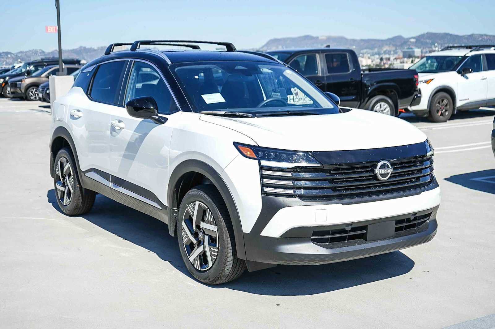 New 2027 Nissan Kicks SV FWD image 3