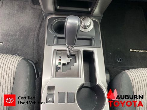 Used 2023 Toyota 4Runner SR5 AWD/4WD image 38