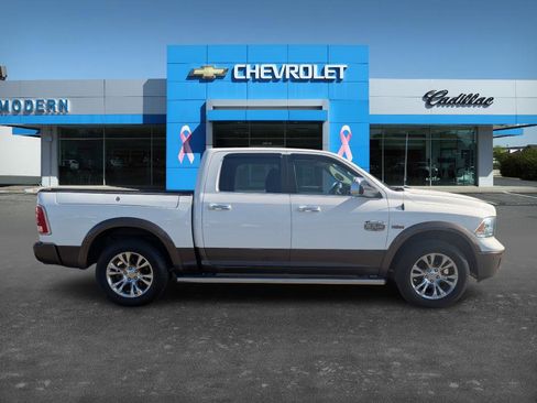 Used 2018 RAM 1500 Laramie Longhorn image 4