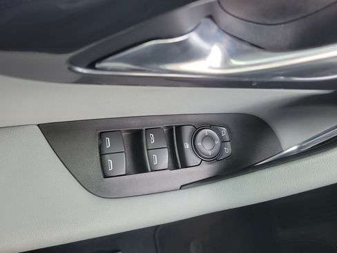 Used 2021 Chevrolet Blazer LT FWD image 24