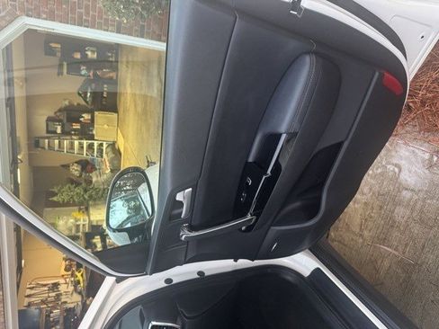 Certified 2022 Kia Sportage EX w/ EX Technology Package image 5