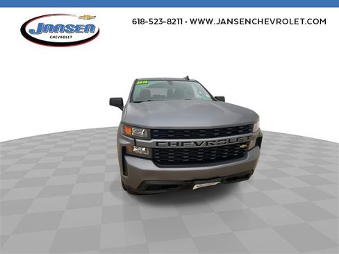 Used 2019 Chevrolet Silverado 1500 Custom w/ Infotainment Package image 3