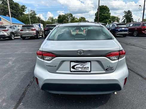 Used 2024 Toyota Corolla LE FWD image 7