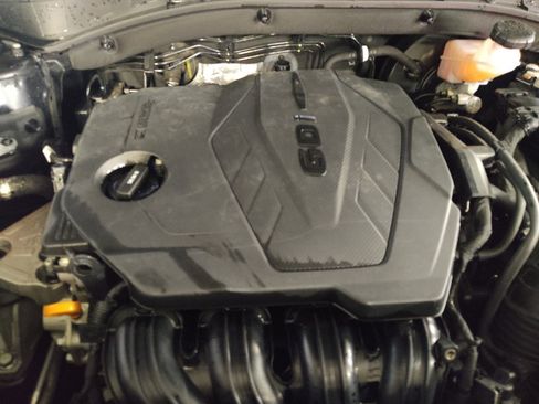 Used 2022 Kia Sorento LX image 30