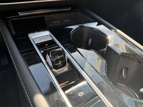 New 2026 Volkswagen Atlas SEL image 21