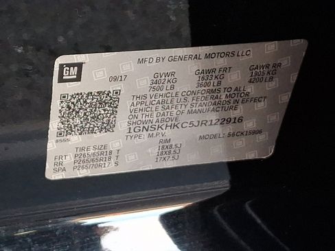 Used 2018 Chevrolet Suburban LT image 29