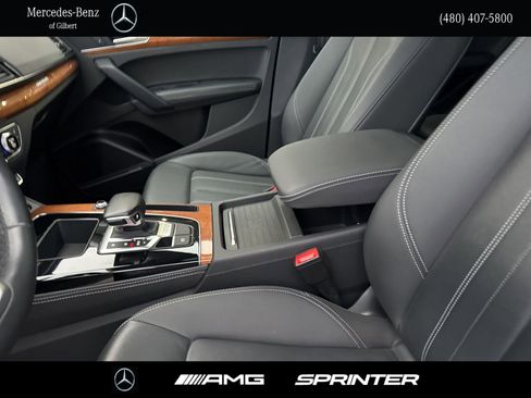 Used 2021 Audi Q5 e Premium Plus w/ Premium Plus Package image 14