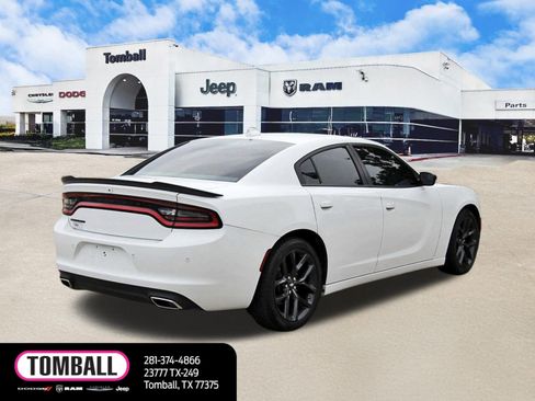 Used 2023 Dodge Charger SXT w/ Blacktop Package RWD image 7