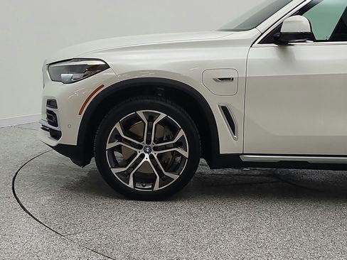 Used 2023 BMW X5 xDrive45e w/ Luxury Seating Package image 25