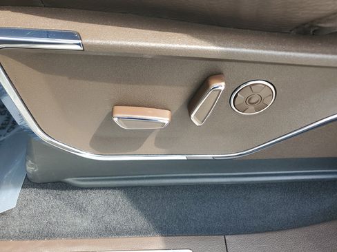 Used 2024 Ford F150 King Ranch image 24