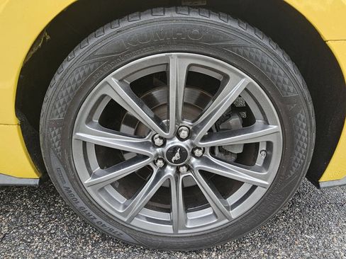 Used 2015 Ford Mustang GT Premium RWD image 23