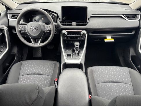 New 2025 Toyota RAV4 XLE image 6