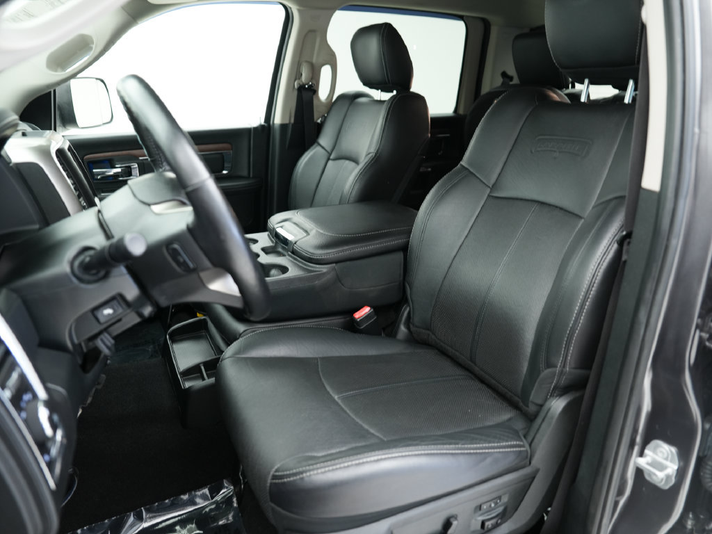 Used 2018 RAM 1500 Laramie w/ Convenience Group AWD/4WD image 6