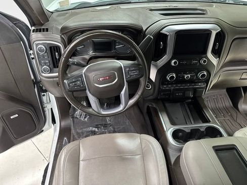 Used 2020 GMC Sierra 1500 SLT w/ SLT Premium Plus Package AWD/4WD image 18