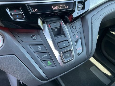 Used 2025 Honda Odyssey Sport-L image 24