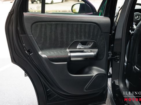 Used 2023 Mercedes-Benz GLA 45 AMG 4MATIC image 29