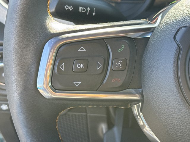 Used 2024 Jeep Wrangler Unlimited Sahara AWD/4WD image 27