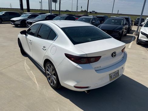 Used 2020 MAZDA MAZDA3 Sedan w/ Select Package FWD image 7