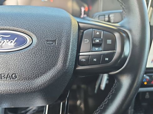 Used 2025 Ford Ranger XLT w/ Trailer Tow Package image 18