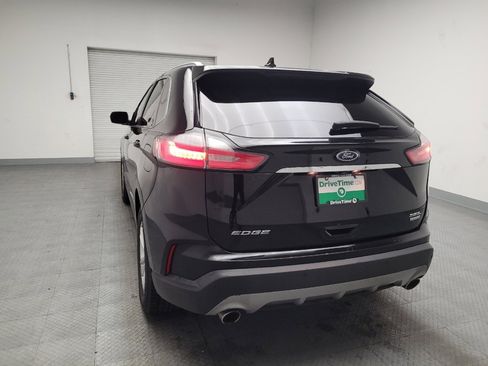 Used 2020 Ford Edge SEL image 6