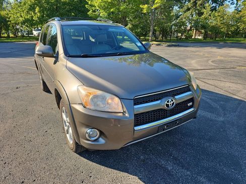 Used 2011 Toyota RAV4 Limited w/ Limited Extra Value Pkg AWD/4WD image 8