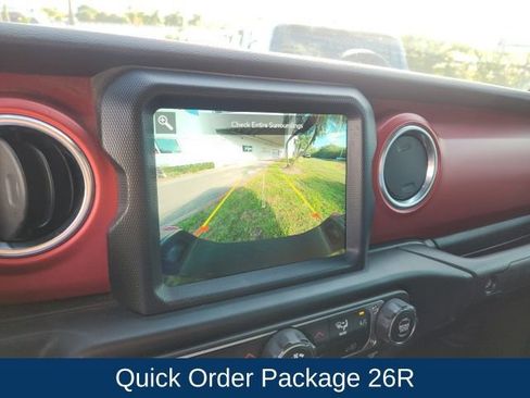 Used 2022 Jeep Gladiator Rubicon w/ Trailer Tow Package image 5