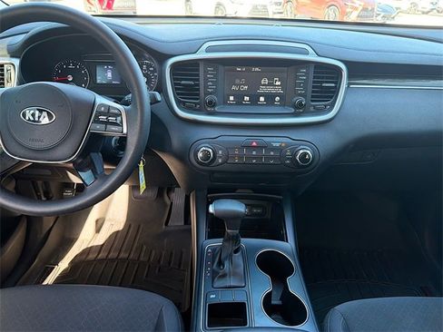 Used 2020 Kia Sorento L image 19