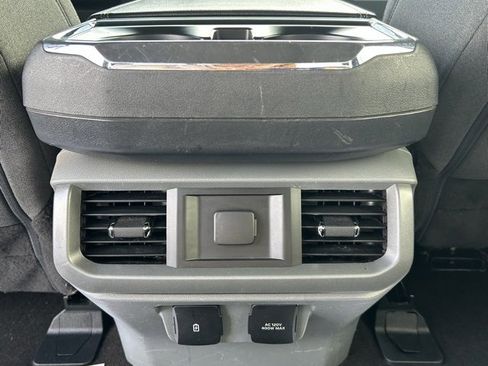 Used 2022 Ford F150 XLT w/ Equipment Group 302A High image 9