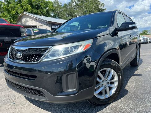 Used 2015 Kia Sorento LX FWD image 1