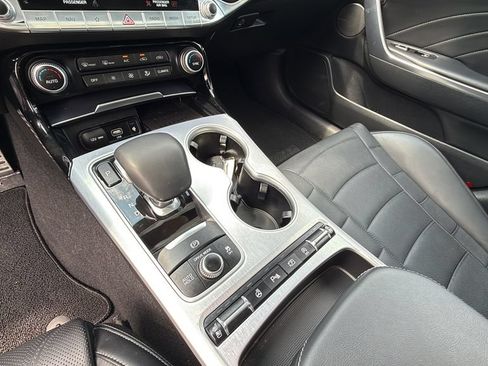 Used 2022 Kia Stinger GT2 AWD/4WD image 30