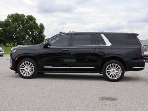 Used 2023 Cadillac Escalade ESV Premium Luxury AWD/4WD image 8