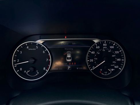 Used 2022 Nissan Sentra SV FWD image 12