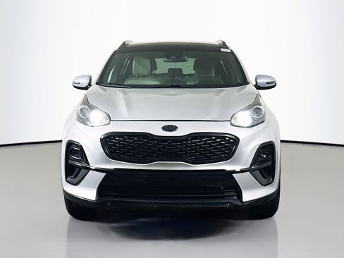 Used 2022 Kia Sportage Nightfall Edition FWD image 2