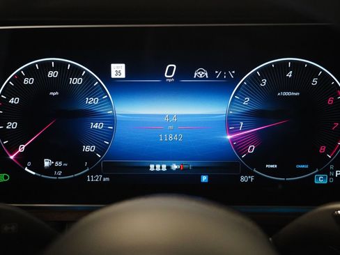 Certified 2025 Mercedes-Benz G 550 w/ Exclusive Interior Package image 18