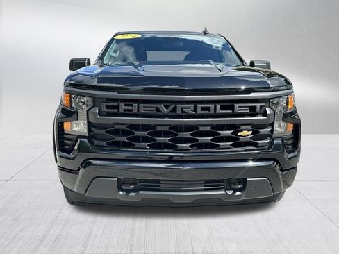 Used 2024 Chevrolet Silverado 1500 Custom RWD image 2